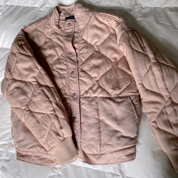 black tape Jackets & Coats Nwot Black Tape Geo Quilted Jacket In Light Pink Poshmark